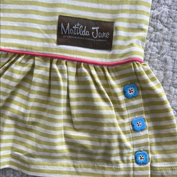 Striped Ruffle Pants - Picture 3 of 4